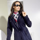 Lang - Funktions-Kurzmantel mit abnehmbarer Kapuze – Farbe NAVY – Ansicht 1 Lang - Funktions-Kurzmantel mit abnehmbarer Kapuze, in Größe 036 bis 054, in Farbe NAVY – Farbe NAVY – Ansicht 1