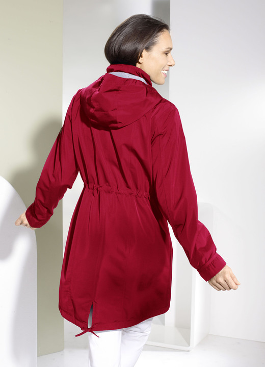 Lang - Funktions-Kurzmantel mit abnehmbarer Kapuze, in Größe 036 bis 054, in Farbe NAVY Ansicht 4