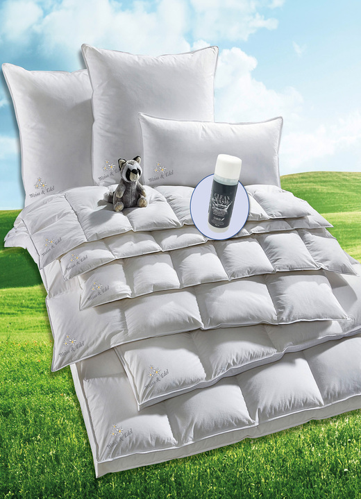 Bettwaren - Wunderbare Daunendecken-Serie Weiss & Edel von OBB, hergestellt in Deutschland, in Größe 103 (Decke 135/200 cm) bis 403 (4-teiliges Sparset), in Farbe WEISS, in Ausführung Warm Ansicht 1