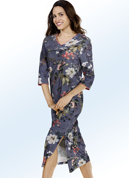 Langarm - Nachthemd, wadenlang mit 3/4-langen Ärmeln, in Größe 038 bis 052, in Farbe JADE-BUNT Ansicht 3