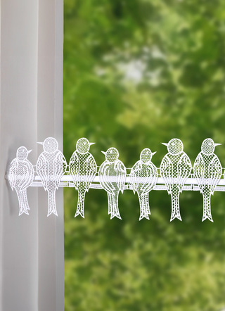 Kurzgardinen - Stangendekoration Spatzen mit Stangendurchzug, in Größe 628 (H13xB 44 cm) bis 660 (H13xB100 cm), in Farbe WEISS
