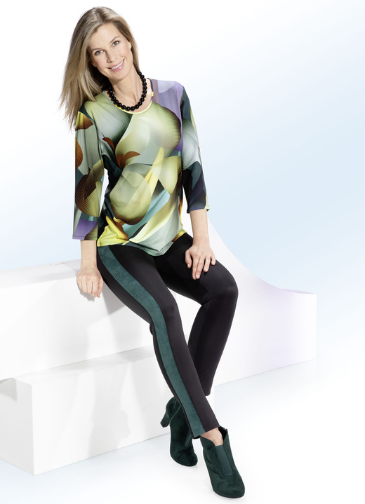 - Leggings mit Verloursleder-Imitat-Einsätzen, in Größe 017 bis 052, in Farbe SCHWARZ-TANNE Ansicht 2