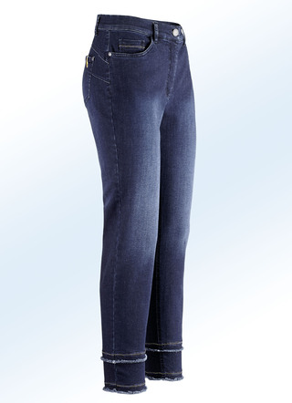 Knöchellange Jeans mit funkelnden Zierbändern und Fransensam