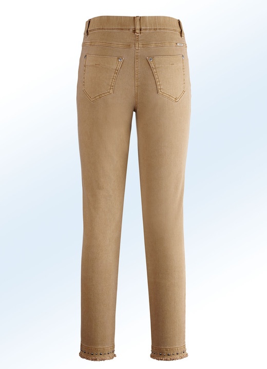 Hosen - Magic-Jeans mit toller Nietenzier sowie angesagtem Fransensaum, in Größe 017 bis 052, in Farbe JADEGRÜN Ansicht 6