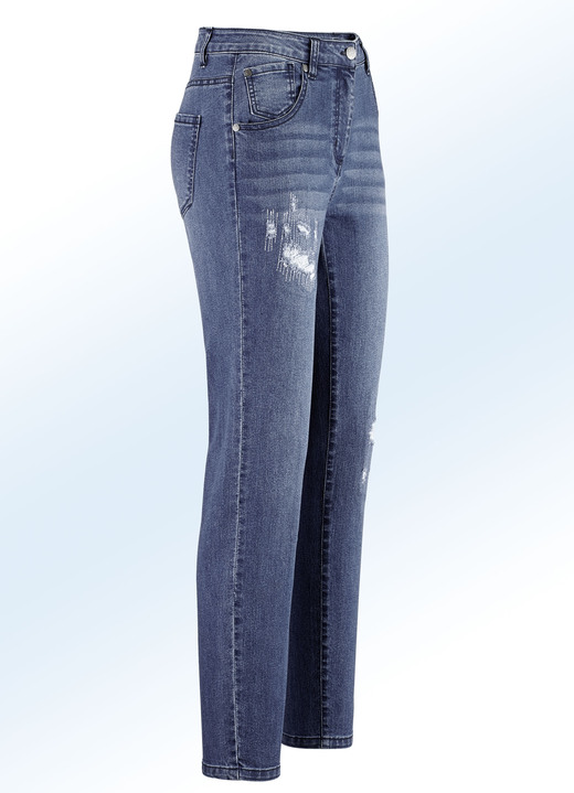 - Jeans mit aufwendig gearbeiteten Destroyed-Effekten, in Größe 017 bis 048, in Farbe JEANSBLAU Ansicht 1