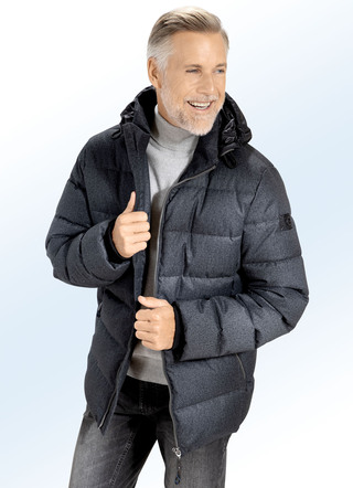 Steppkurzjacke mit einer Innentasche