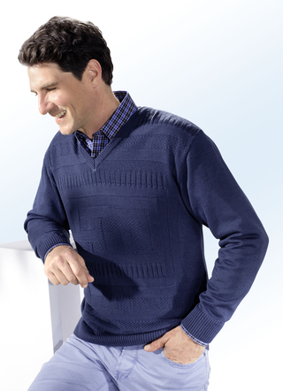 Flotter V-Pullover in 2 Farben