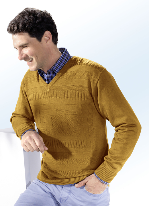 - Flotter V-Pullover in 2 Farben, in Größe 046 bis 062, in Farbe MESSING