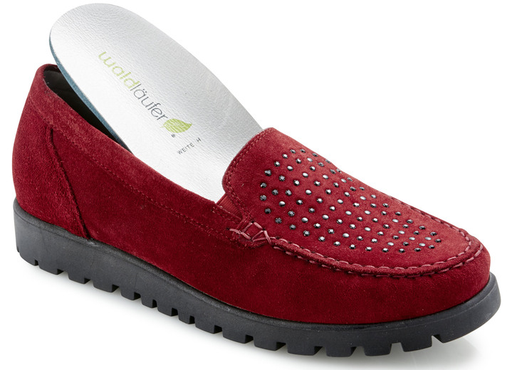 Slipper & Schnürschuhe - Waldläufer Mokassin-Slipper mit Glitzer-Applikationen Ansicht 2 Slipper & Schnürschuhe - Waldläufer Mokassin-Slipper mit Glitzer-Applikationen, in Größe 4 bis 8 1/2, in Farbe RUBINROT Ansicht 2