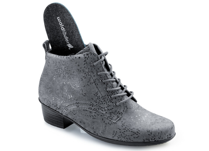 Stiefel & Stiefeletten - Waldläufer Schnür-Stiefelette mit floraler Prägung Ansicht 2 Stiefel & Stiefeletten - Waldläufer Schnür-Stiefelette mit floraler Prägung, in Größe 4 1/2 bis 9, in Farbe GRAU Ansicht 2