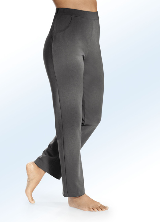 Hosen - Hose mit zwei Schubtaschen Ansicht 3 Hosen - Hose mit zwei Schubtaschen, in Größe 018 bis 054, in Farbe SCHWARZ Ansicht 3