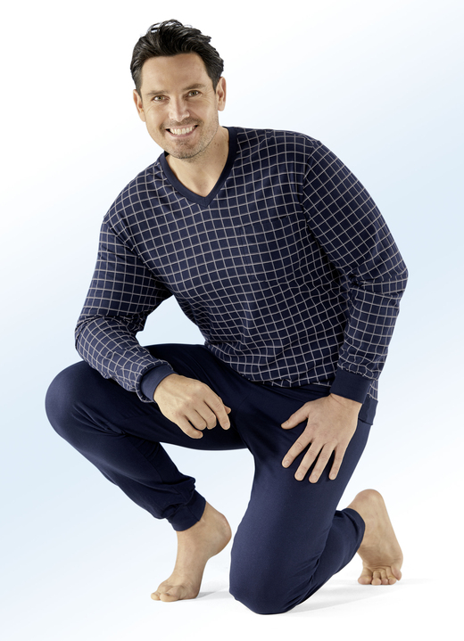 Schlafanzüge - Schiesser Schlafanzug mit V-Ausschnitt und Bündchenabschlüssen, in Größe 025 bis 064, in Farbe NAVY Ansicht 2