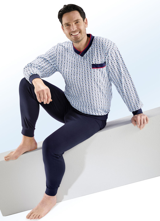 Schlafanzüge - Schlafanzug mit V-Ausschnitt und Bündchenabschlüssen, in Größe 025 bis 064, in Farbe HELLGRÜN-BUNT Ansicht 2