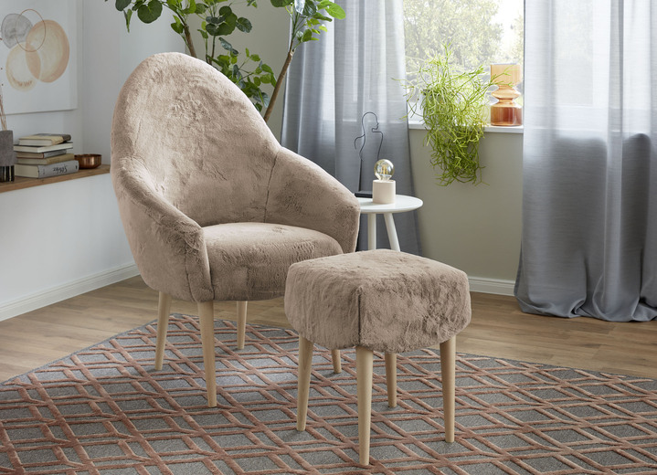- Sessel mit Hocker mit flauschigem Stoffbezug, in Farbe NOUGAT