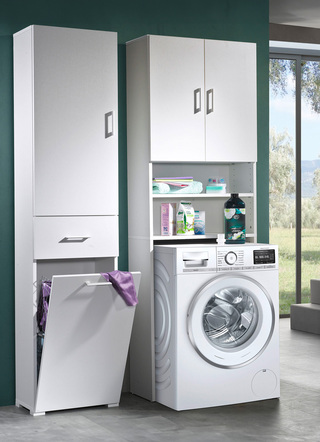 Praktische Schränke in geradlinigem Design