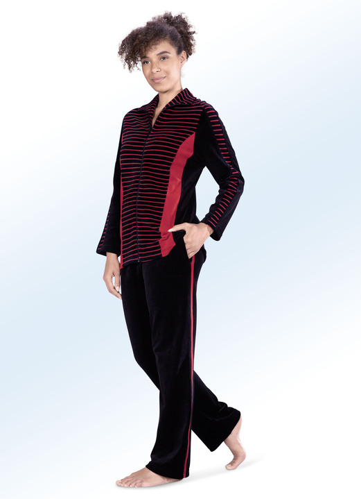 Homewear & Freizeitmode - Hausanzug in tollem Streifen-Dessin, in Größe 018 bis 052, in Farbe SCHWARZ-ROT