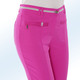 Hosen mit Knopf- und Reißverschluss - 7/8-lange Hose mit kontrastfarbenem Zierband – Farbe PINK – Ansicht 2 Hosen mit Knopf- und Reißverschluss - 7/8-lange Hose mit kontrastfarbenem Zierband, in Größe 017 bis 052, in Farbe WEISS – Farbe PINK – Ansicht 2