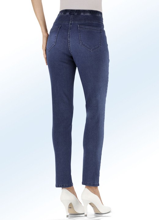 Hosen - Jeans in Schlupfform, in Größe 017 bis 052, in Farbe WEISS Ansicht 12