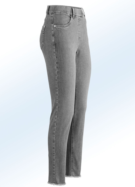 Hosen - Magic-Jeans mit angesagtem Fransensaum, in Größe 017 bis 052, in Farbe GRAU Ansicht 1