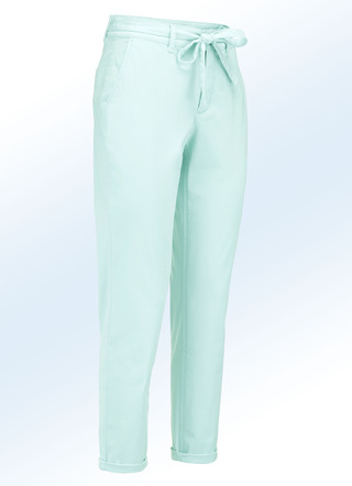 Hose in trendiger Chino-Form