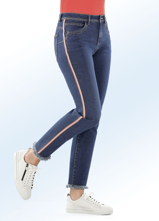 - Jeans mit modischem Zierband, in Größe 017 bis 050, in Farbe JEANSBLAU-ECRU-ORANGE Ansicht 2