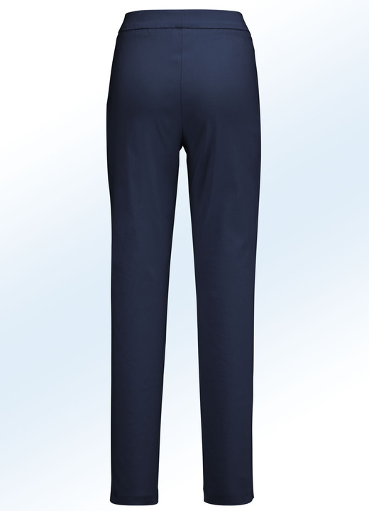 Hosen - Hose mit angesagten Beinschlitzen Ansicht 15 Hosen - Hose mit angesagten Beinschlitzen, in Größe 018 bis 052, in Farbe ROYALBLAU Ansicht 15