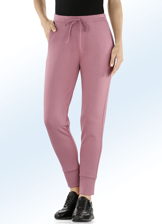 Hosen - Jerseyhose im stadttauglichen Joggpant-Style, in Größe 017 bis 052, in Farbe JEANSBLAU Ansicht 6