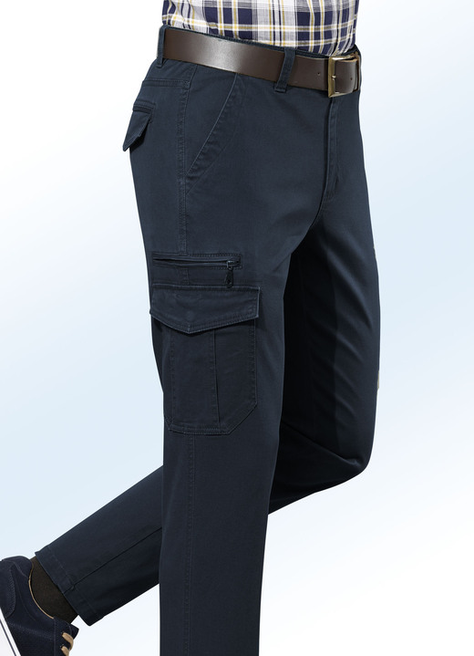 Hosen - Hose mit Cargotaschen in 3 Farben, in Größe 024 bis 060, in Farbe OLIV Ansicht 5