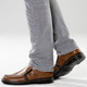 Slipper & Schnürschuhe - GINO GALANTE, klassische Herren-Slipper, mit herausnehmbarem Fußbett – Farbe COGNAC – Ansicht 4 Slipper & Schnürschuhe - GINO GALANTE, klassische Herren-Slipper, mit herausnehmbarem Fußbett, in Größe 039 bis 046, in Farbe BURGUND – Farbe COGNAC – Ansicht 4