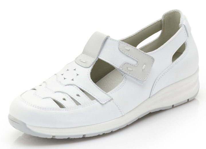 Slipper & Schnürschuhe - Slipper mit luftigen Durchbrüchen, in Größe 035 bis 042, in Farbe WEISS Ansicht 1