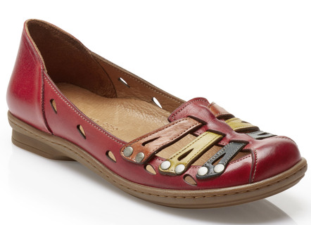 Gemini Ballerina mit luftigen Durchbrüchen
