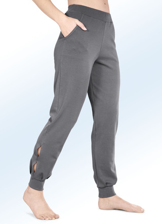Hose mit bequemem Dehnbund in 4 Farben