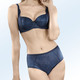 - Triumph-Amourette Charm-Bügel-BH mit Elastkspitze, in Größe 080 bis 095, in Cup B, in Farbe MARINE – Farbe MARINE – Ansicht 1