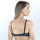 - Triumph-Amourette Charm-Bügel-BH mit Elastkspitze, in Größe 080 bis 095, in Cup B, in Farbe MARINE – Farbe MARINE – Ansicht 5