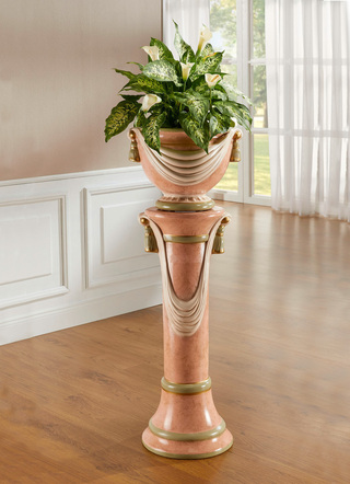 Von Hand gefertigte Säule mit Übertopf