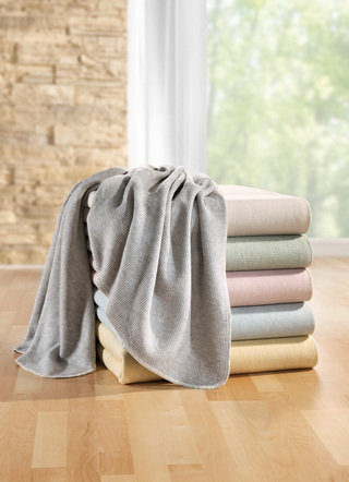 - Komfortable Wohndecke aus Baumwolle, in Farbe BLAU – Farbe BLAU – Ansicht 