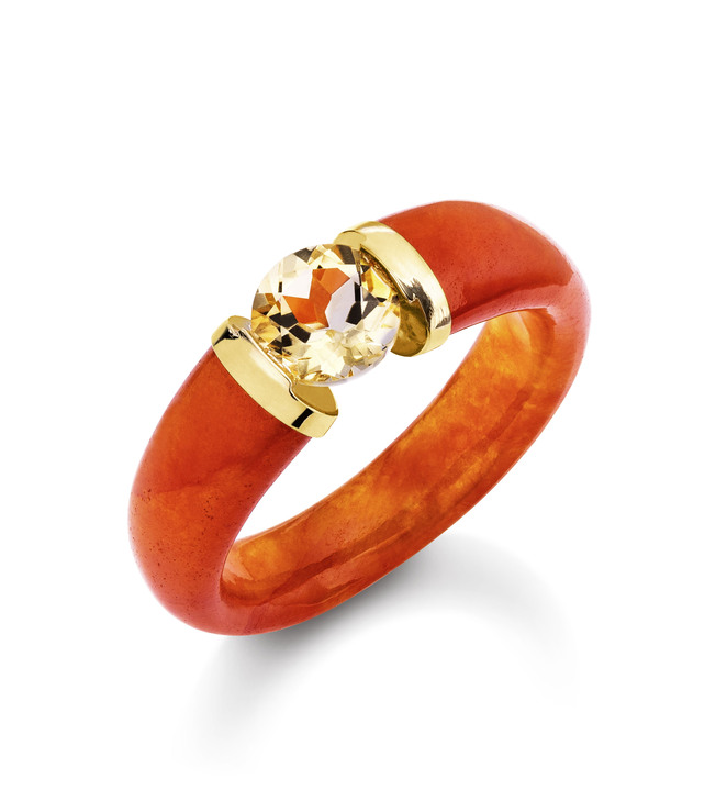 - Damenring mit Ringschiene aus echt roter Jade, in Größe 160 bis 220, in Farbe  Ansicht 2