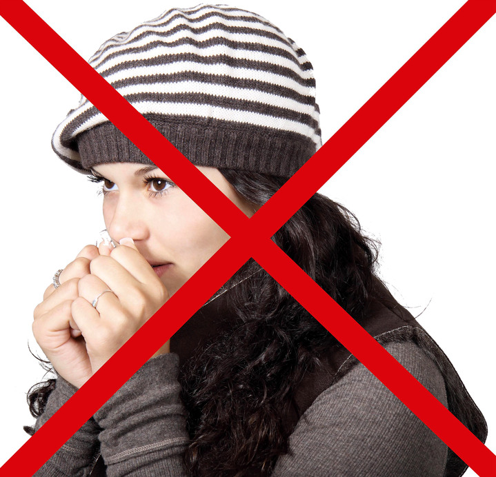 - Elektrischer Handwärmer, in Farbe SCHWARZ-ROT, in Ausführung 1 Handwärmer Ansicht 2