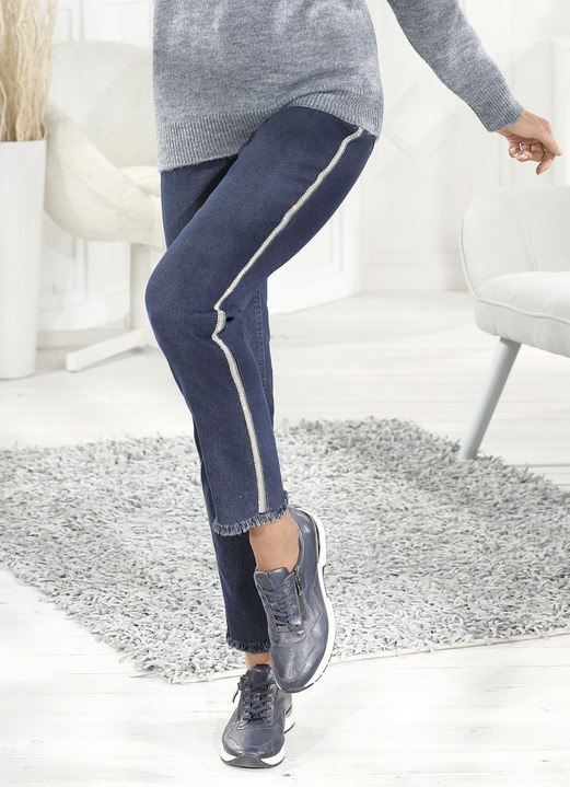 Hosen mit Knopf- und Reißverschluss - Edel-Jeans mit Strasssteinchen, in Größe 017 bis 052, in Farbe DUNKELBLAU Ansicht 1