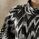Ponchos - Poncho-Pullover in weich fließendem Material – Farbe SCHWARZ-ECRU – Ansicht 2 Ponchos - Poncho-Pullover in weich fließendem Material, in Größe L(44/46) bis XXL(52/54), in Farbe SCHWARZ-ECRU – Farbe SCHWARZ-ECRU – Ansicht 2