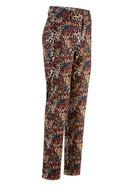 Hosen - Hose in angesagter Tierfelldessinierung Ansicht 1 Hosen - Hose in angesagter Tierfelldessinierung, in Größe 017 bis 050, in Farbe TERRA-BUNT Ansicht 1