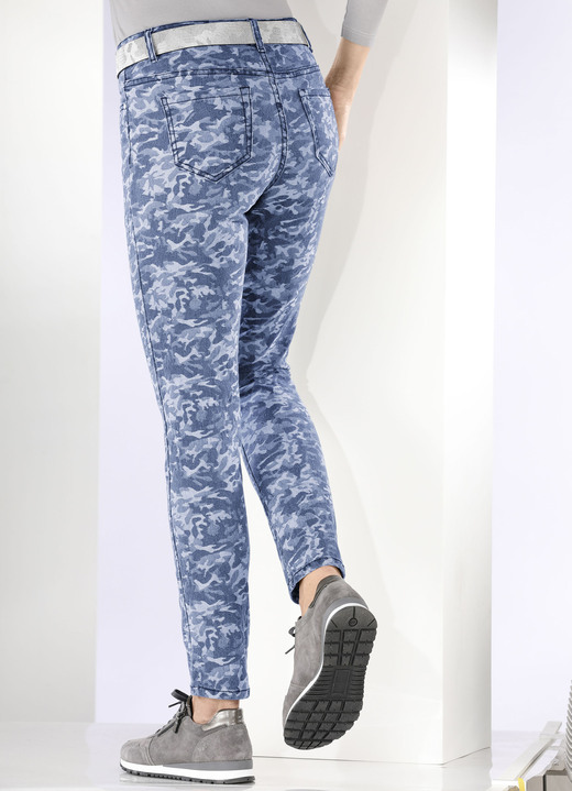 Hosen - Jeans mit Camouflage-Dessinierung Ansicht 4 Hosen - Jeans mit Camouflage-Dessinierung, in Größe 017 bis 050, in Farbe BLAU-HELLBLAU Ansicht 4