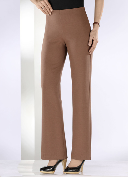 Hosen in Schlupfform - Jerseyhose mit ausgestellter Fußweite Ansicht 3 Hosen in Schlupfform - Jerseyhose mit ausgestellter Fußweite, in Größe 018 bis 092, in Farbe COGNAC Ansicht 3