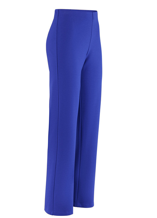 Hosen in Schlupfform - Jerseyhose mit ausgestellter Fußweite Hosen in Schlupfform - Jerseyhose mit ausgestellter Fußweite, in Größe 018 bis 092, in Farbe ROYALBLAU