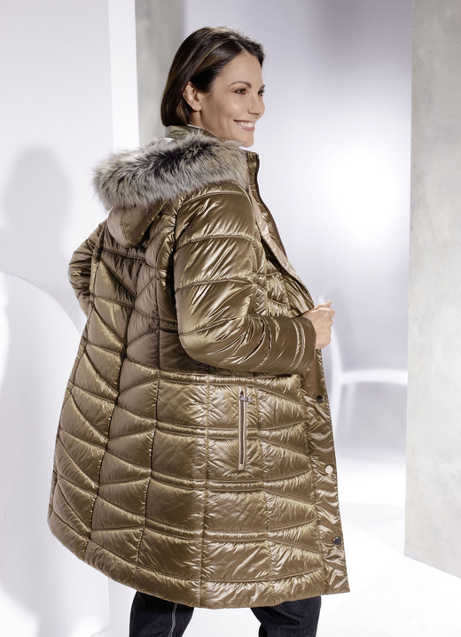 - Daunen-Kurzmantel mit Windfangärmeln, in Größe 034 bis 052, in Farbe KHAKI Ansicht 2