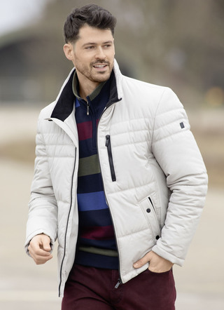 Steppkurzjacke von „Cabano“