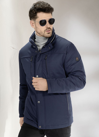 Jacke von „Gate One“