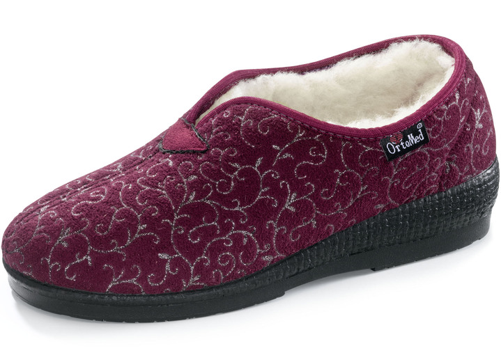 - Hausschuh aus glänzend bedrucktem Veloursmaterial, in Größe 036 bis 042, in Farbe BORDEAUX