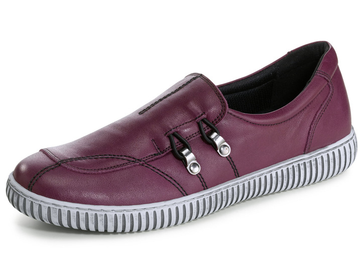- Gemini Slipper aus Rind-Nappaleder mit Zierösen, in Größe 036 bis 042, in Farbe BORDEAUX Ansicht 1