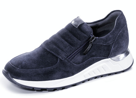 Slipper aus weichem Velourleder